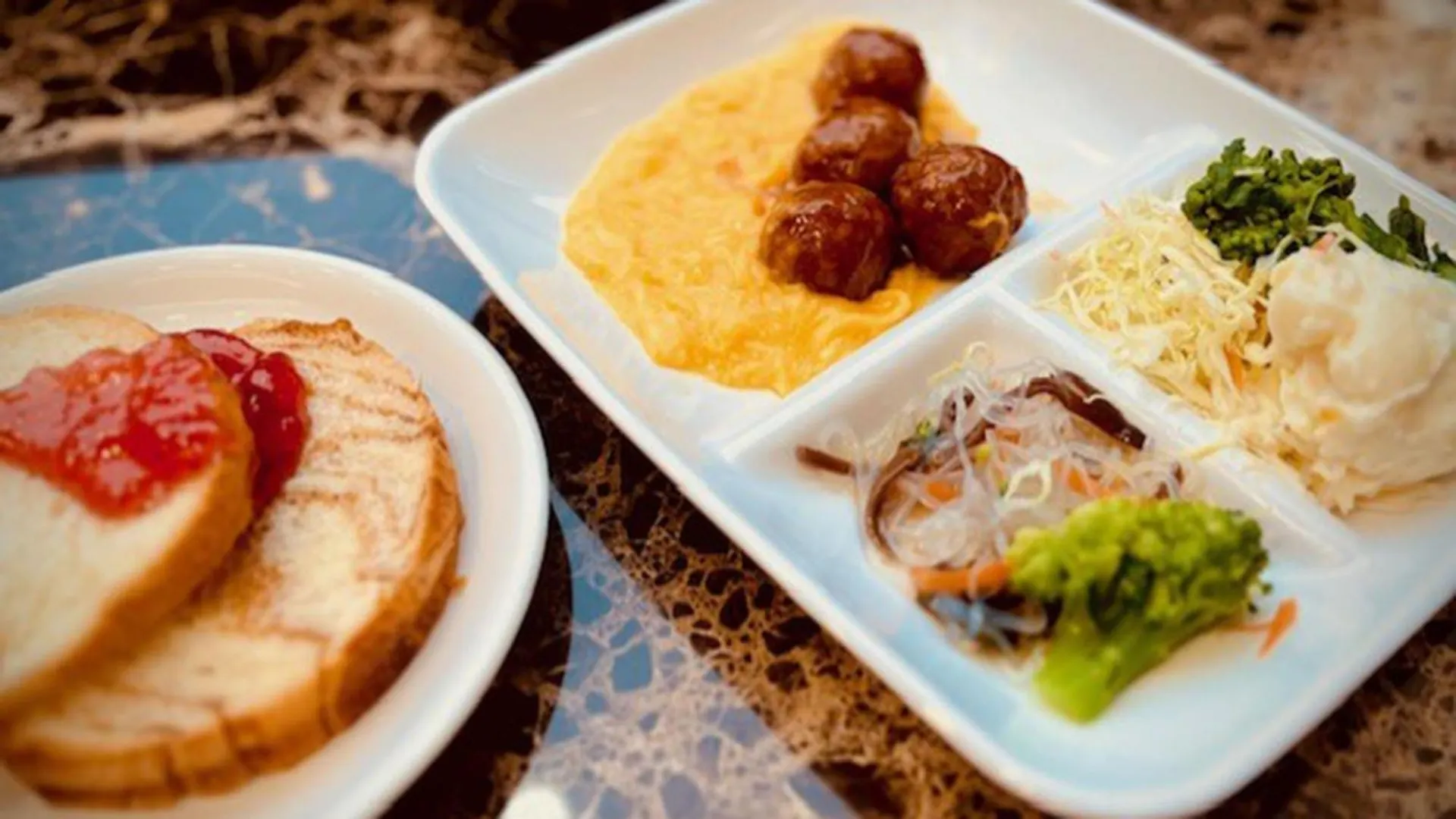 Toyoko Inn Tokyo Seibu Ikebukuro-Sen Higashi-Kurume-Eki Nishi-Guchi 3*,  Japan