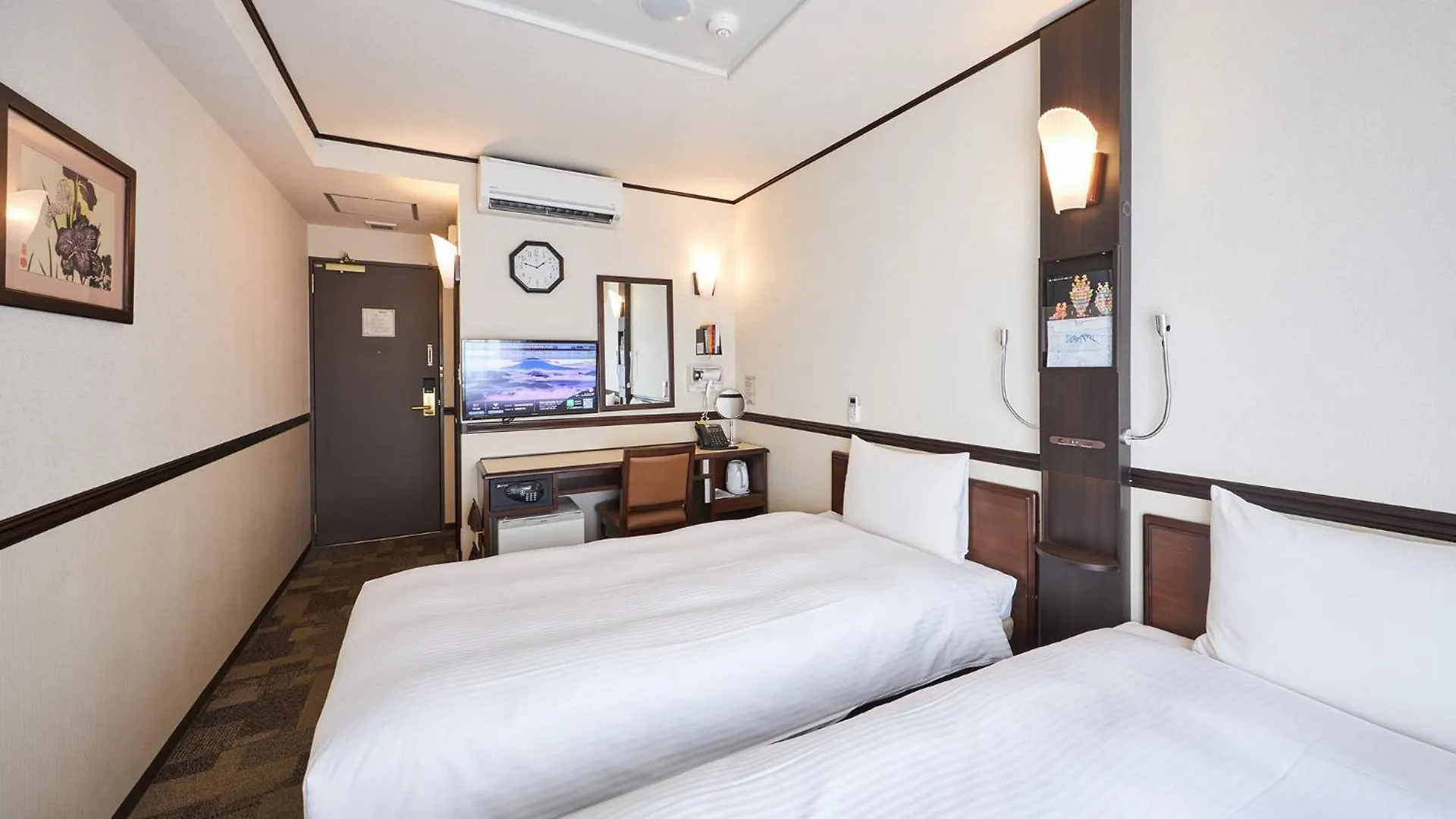 Toyoko Inn Tokyo Seibu Ikebukuro Sen Higashi Kurume Eki Nishi Guchi Hotel